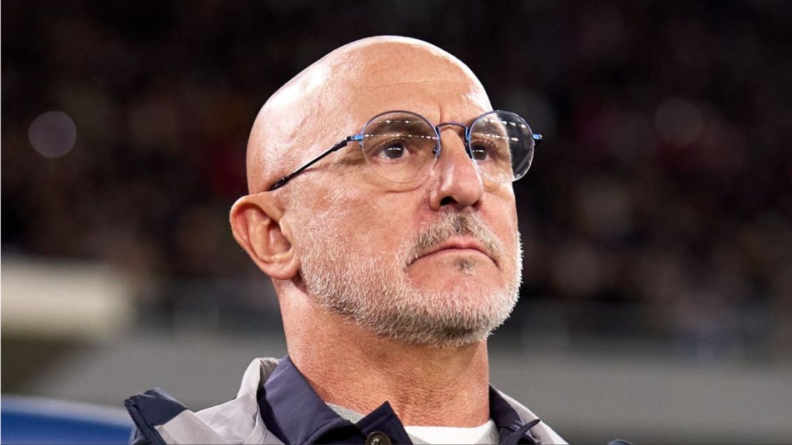 Luis de la Fuente fue elegido el Mejor Entrenador del Año en la gala del Balón de Oro