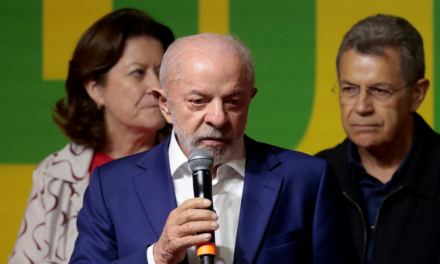 Lula da Silva admitió que esperaba ganar en primera vuelta y calificó de inesperado el resultado