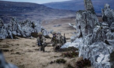 Así entrenó el Reino Unido para defender Malvinas