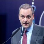El fiscal busca determinar quién controlaba las ocho billeteras de Manuel Adorni y qué rastros dejaron 41 movimientos de Bitcoin