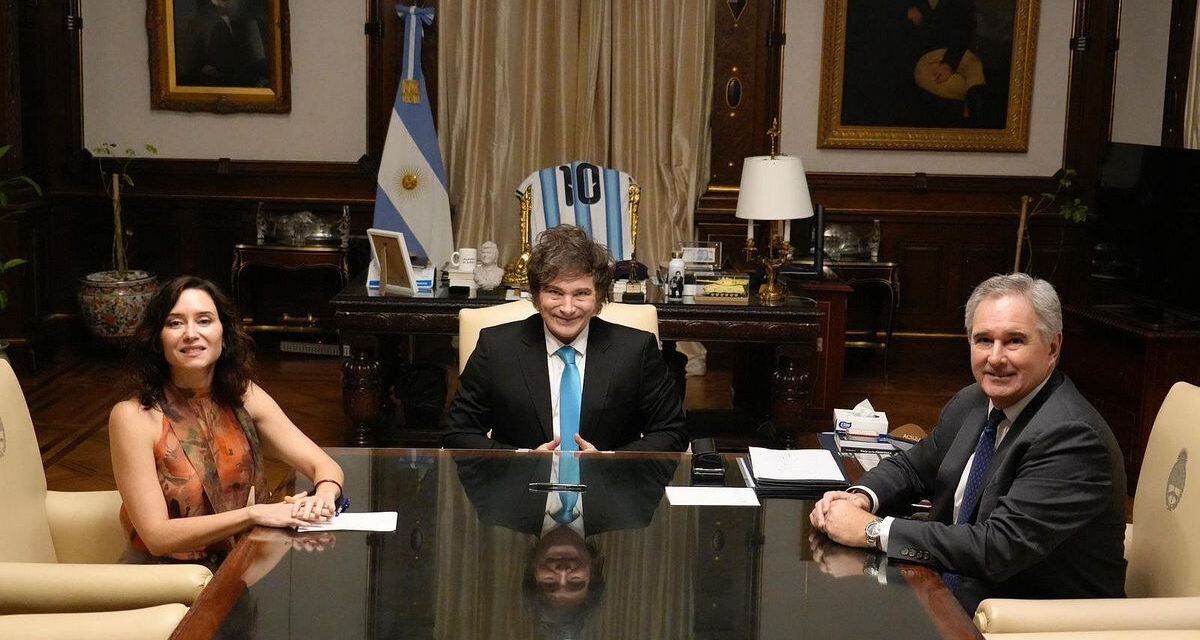 reuniones, disertaciones y encuentro con Isabel Díaz Ayuso