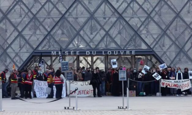 El Museo del Louvre no abrió tras el bloqueo y anticipan otra jornada de protestas