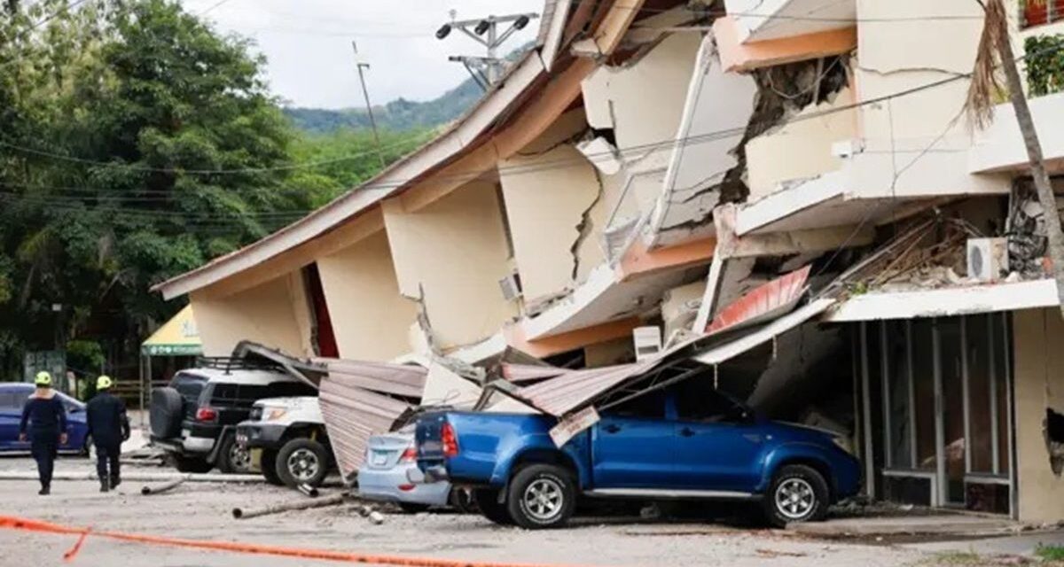 Panamá declaró el estado de emergencia total tras el terremoto de 7,7 grados que tuvo más de 100 réplicas