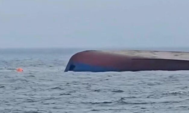 Rumania acusó a Rusia de escalar la guerra en el mar Negro tras el hundimiento de un carguero